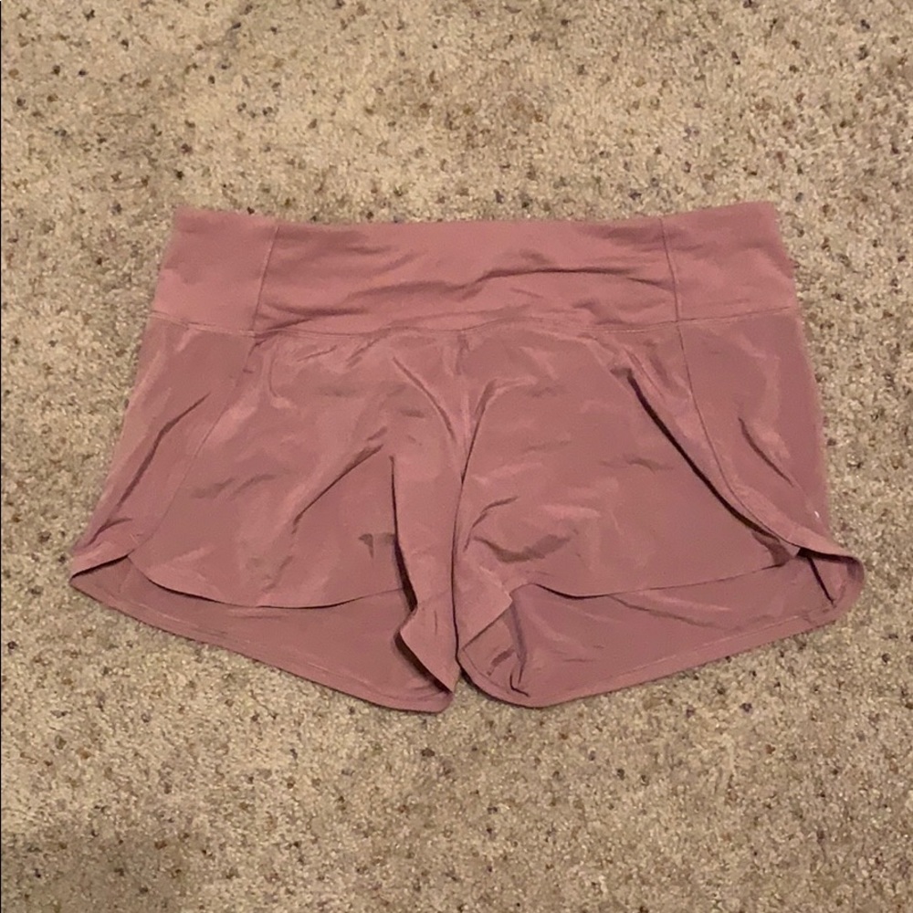 Lululemon shorts size 8
